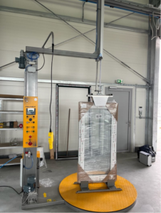 Wrapping windows with a pneumatic top press