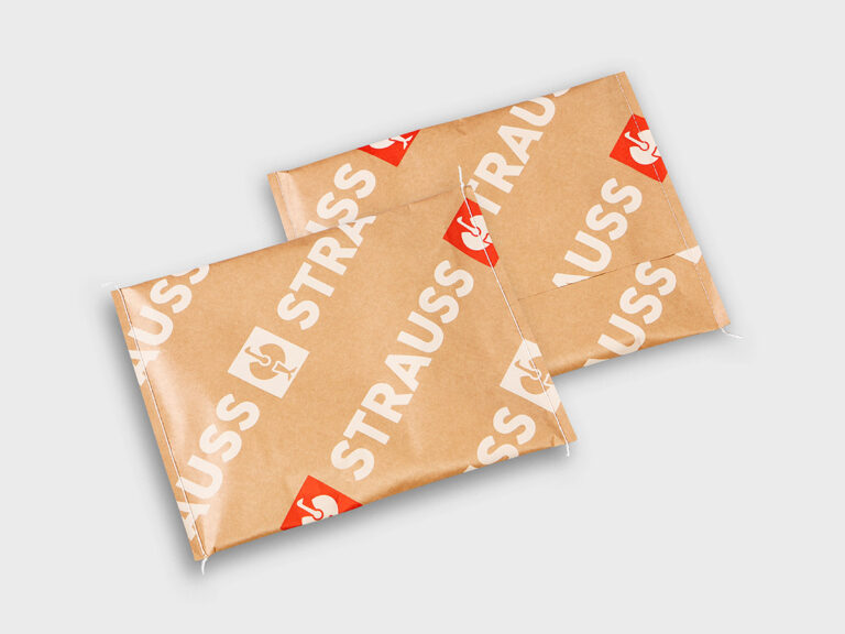 Printed paper shipping packs with sewn sides — Hugo Beck paper e-com fit