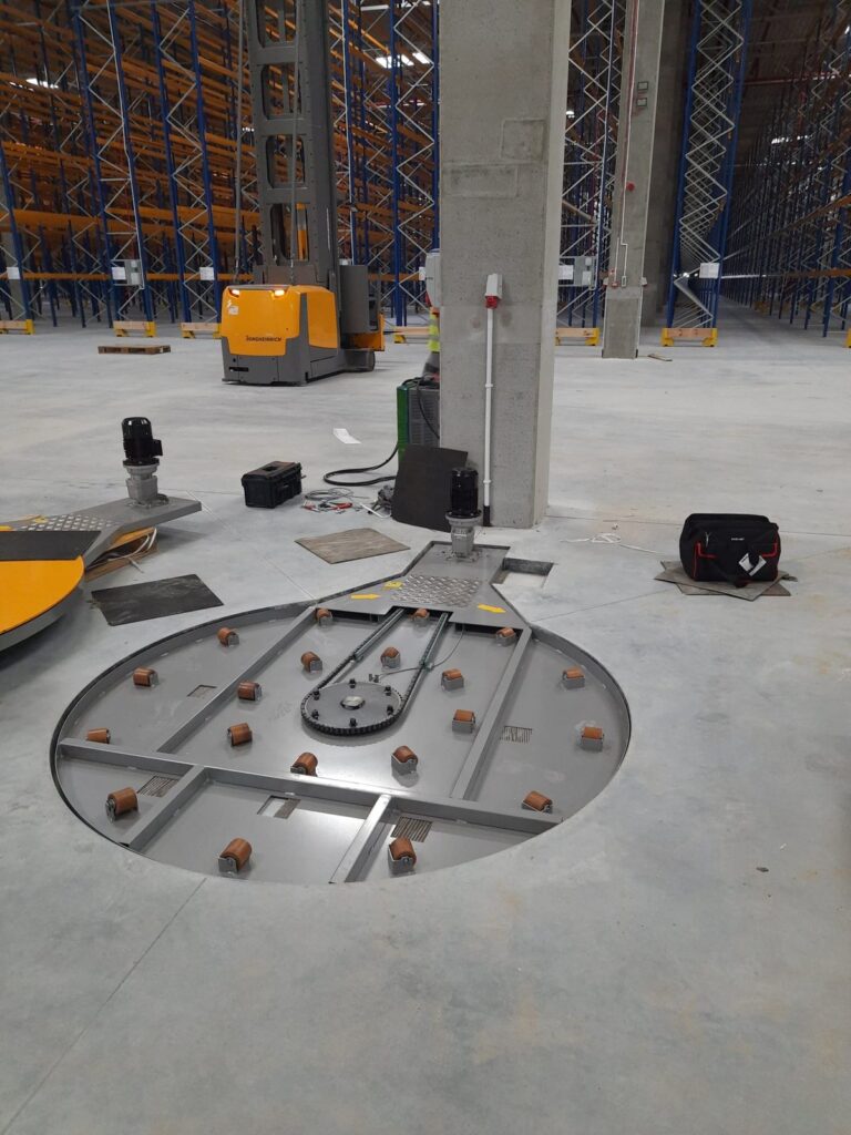 Support rollers and frame beneath a Wrapper pallet wrapping machine turntable